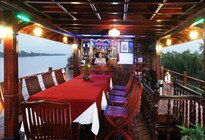 Lecochinchine cruise boat restaurant