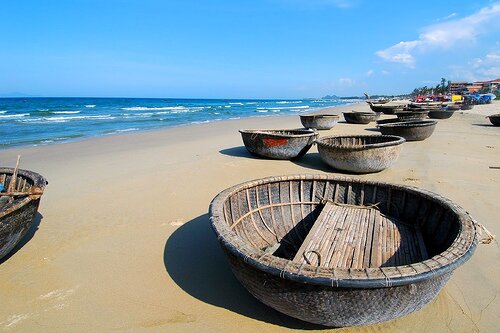 Da-nang-beach
