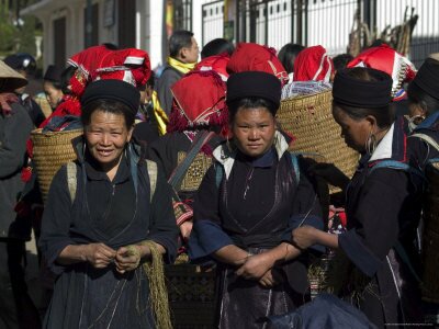 sapa-morning-market-sapa-northern-vietnam-southeast-asia