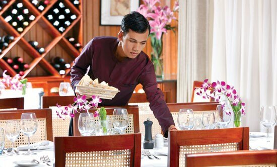 Avalon angkor cruise bar & restaurant