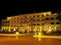 Ree Hotel